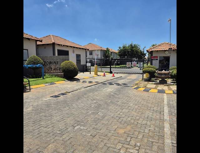 3 BEDROOM PROPERTY TO RENT IN PARKRAND